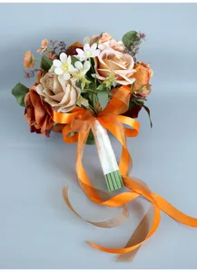 Künstlicher Rosen Brautstrauß in Herbstfarbe für Hochzeitsfotografie und Heimdekoration