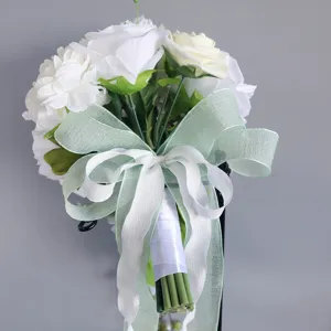 Künstlicher weißer Rosen Brautstrauß Kunstblumen Handstrauß für Outdoor Hochzeit Party Deko
