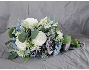 Künstlicher Tränen Brautstrauß aus Seidenrosen künstliche Blumen Gesteck für Hochzeitsdeko