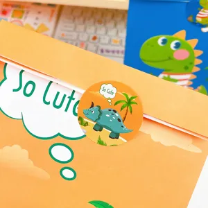 Vista dettagliata del sacchetto regalo in carta kraft dinosauro, simpatico sacchetto dolci.