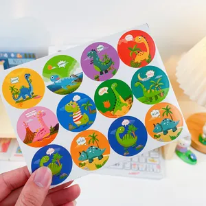 Foglio di adesivi rotondi di dinosauri cartoni animati, etichette decorative colorate per regali.