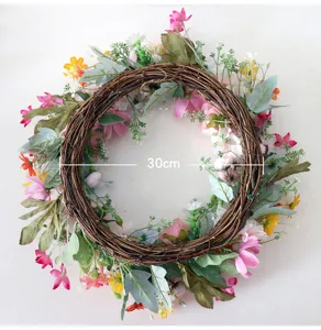 Künstlicher Frühlings-Blumenkranz 30cm für Haus Wand Tür Garten Dekoration Detail.