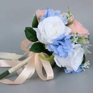 Hermoso ramo de novia de seda artificial rosas falsas hortensia azul decoración
