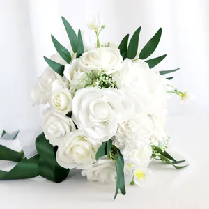 Weißer künstlicher Rosen Brautstrauß für Hochzeit, Heimdekoration und Fotografie Requisiten.