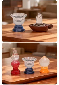 Miniatuur retro glas olielamp decoratieve accessoires voor DIY bureaulandschap ontwerp.