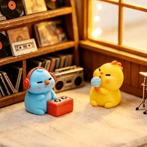 Cute mini resin animal figurines desktop ornaments cute cartoon toys for DIY decoration.