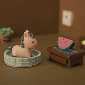 Miniature resin horse figurine cute micro landscape home office desk car decor ornament