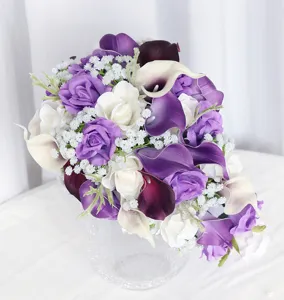 Ramo de novia de boda artificial con lirios de cala de PU y rosas, perfecto para accesorios de foto.