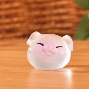 Mini figurine de cochon en resine pour micro-paysage et decoration de bureau.