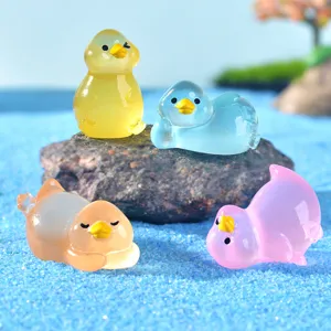 Mini Figurine de Canard Mignon Lumineux en Résine Micro Paysage Ornement DIY Accessoire Sac Aveugle Décor de Bureau Cartoon