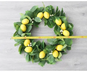 Ghirlanda di limoni artificiale con foglie verdi per porta d'ingresso decorazione dettaglio
