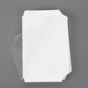 Mattes, selbstklebendes, wasserdichtes Buchumschlag-Schutzset für Schulbücher, klar.