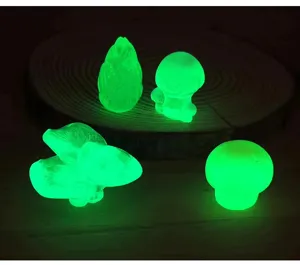 Ornements miniatures lumineux en résine champignon grenouille pour micro paysage mousse.