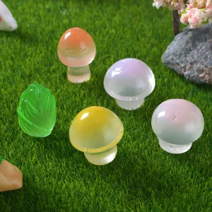 Figurines de Champignons en Résine Lumineuses Miniatures Pots de Plantes Décor de Micro-Paysage de Mousse Accessoires de Jardin de Fées