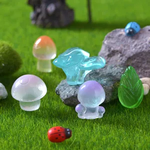 Ornements de mini champignon en resine lumineuse pour micro paysage de mousse et jardinage