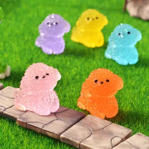 Cute resin poodle miniature figurines for micro landscape, DIY craft and car dashboard decor.