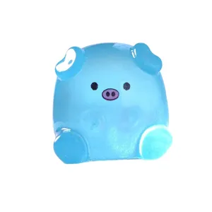 Mignonne figurine miniature de cochon lumineux bleu en résine breloque DIY micro paysage décoration