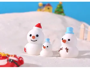 Mini Christmas snowman resin figurines cute micro landscape desktop DIY decoration accessories