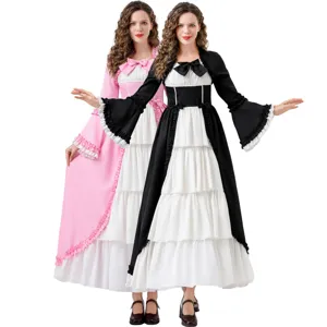 Robe lolita cosplay reine gothique vintage de cour médiévale pour fête Halloween.