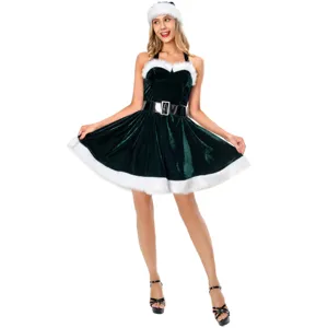 Robe de costume de Noël en velours vert avec bordure en fausse fourrure blanche et ceinture.