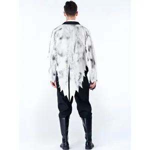 Halloween cosplay Kostüm Set mit einem verwischten weißen Frack und schwarzen Hosen.