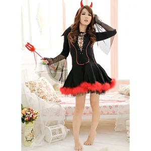 Women vampire devil costume for Halloween cosplay, black and red dress with horns and pitchfork.