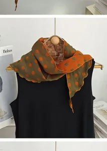 Retro Baumwoll Dreieckstuch gepunktet, japanischer Vintage Wendeschal für Hals und Haare.