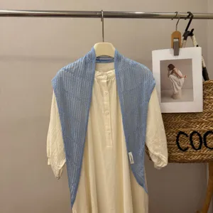 Estate stile coreano blu lavorato a maglia rete sciarpa triangolare donna elegante chic