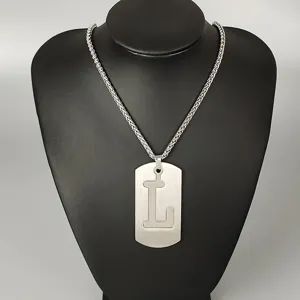 Stainless Steel Letter L Dog Tag Necklace Hip Hop Streetwear Pendant Jewelry Detail