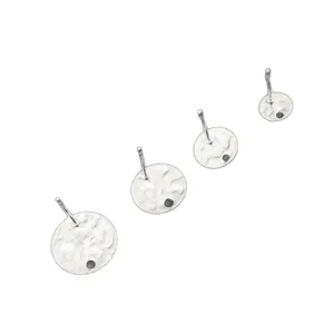 Boucles d'oreilles clous disque texturé en acier inoxydable accessoires DIY, bijoux en métal.
