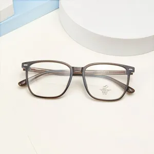 Vue détaillée de la monture de lunettes TR90 carrée rétro avec verres anti-lumière bleue.