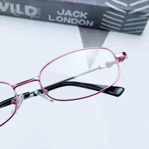 Small frame metal eyeglasses frame for women, stylish business style pink optical glasses.