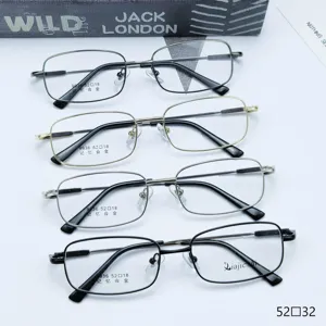 Herren Business Gedächtnis Titan Vollrand Brillengestell Metall Optisches Brillengestell Quadratische Korrektionsbrille