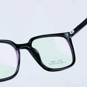 Montatura per occhiali quadrata vintage TR90 uomo e donna lenti trasparenti occhiali moda.