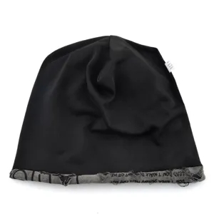 Bonnet slouchy noir unisexe pour hommes et femmes, bonnet décontracté fin pour le printemps.