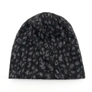 Bonnet tricoté imprimé léopard noir gris bonnet slouchy femme mode tendance streetwear