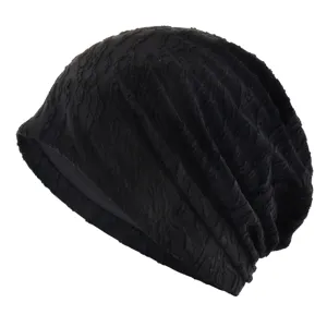 Bonnet slouchy noir léger et respirant avec motif zèbre pour femme mode été style.