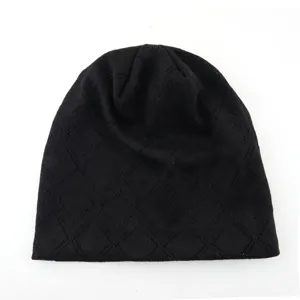 Bonnet tricoté en maille noire pour femmes, léger respirant motif losange slouchy cap.
