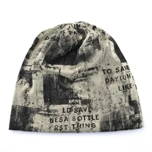 Bonnet slouchy femme, bonnet en tricot léger imprimé style grunge streetwear.