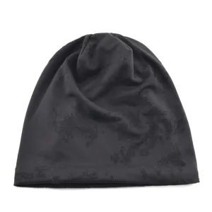 Bonnet slouchy noir pour homme et femme, bonnet de chimio respirant et fin pour le printemps.
