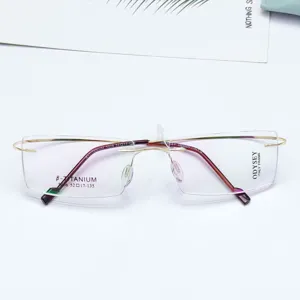 Rimless square glasses frame detail, beta-titanium material, lightweight and comfortable.