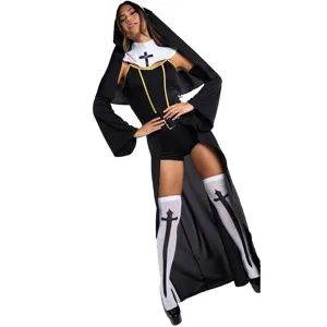 Déguisement de bonne sœur sexy pour femme Halloween cosplay avec robe noire et bas blancs.