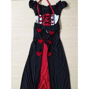 Costume reine de cœur femme noir rouge longue robe cosplay princesse médiévale fête