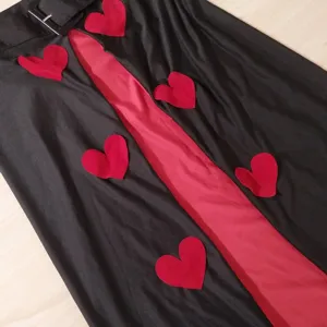 Costume de Reine Gothique Médiévale Noir Rouge Robe Cœur Fête d'Halloween Cosplay M-XL