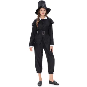Set costume storico da pellegrino nero per Halloween festival spettacolo teatrale e cosplay.