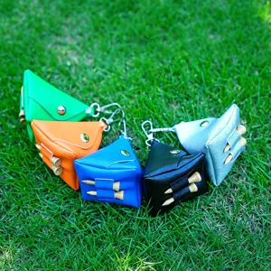 Tragbare PU Leder Mini Golfball Tasche Dreidimensionale Dreieck Sport Aufbewahrungstasche Mit Karabinerhaken Und Tee Halter Riemen Täglich Draußen Unisex Zubehör