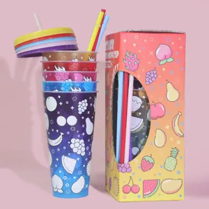 Set di bicchieri in plastica che cambiano colore da 24oz con coperchi e cannucce motivo frutta
