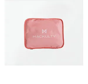 Borsa di stoccaggio da viaggio rosa per uso quotidiano con design di chiusura a cerniera.