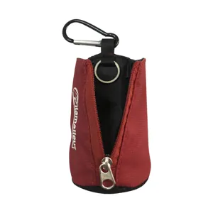 Bolsa roja para pelota de golf con cremallera, llavero y mosquetón para accesorio.