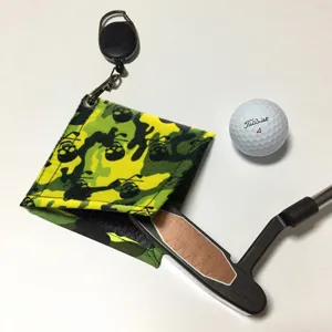 Tragbares Golf Reinigungstuch mit Karabiner Haken Tarnung Muster wasserdichter Neoprenstoff
